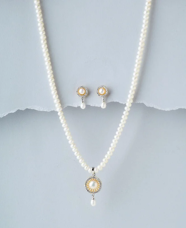 Flax cord necklaces-Elegant Real Pearl Necklace Set