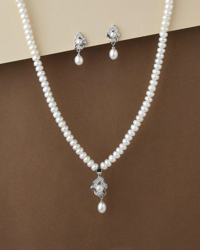 Dove feather necklaces-Elegant Real Pearl Necklace Set S23549