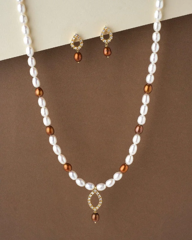 Oval gem necklaces-Classic Pearl Necklace Set