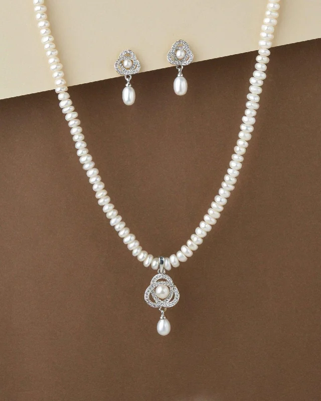 Full moon necklaces-Elegant Real Pearl Necklace Set S23558