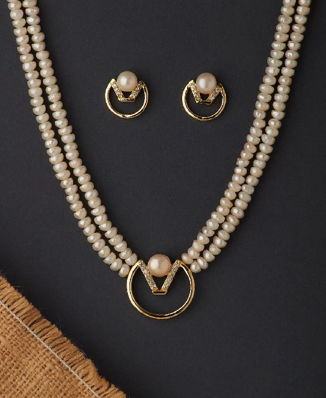 Bold art necklaces-Classy Real Pearl Necklace Set