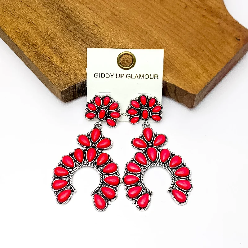 Bead braid earrings-Western Naja Earrings in Silver Tone with Red Stones